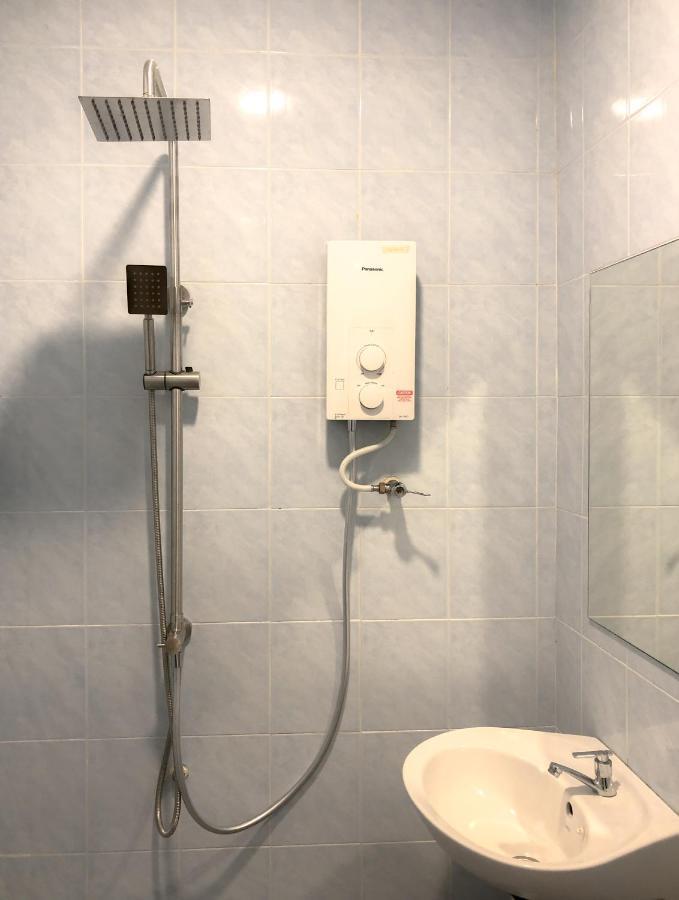 Hotel Hako Xpress Skudai Baru à Johor Bahru Extérieur photo
